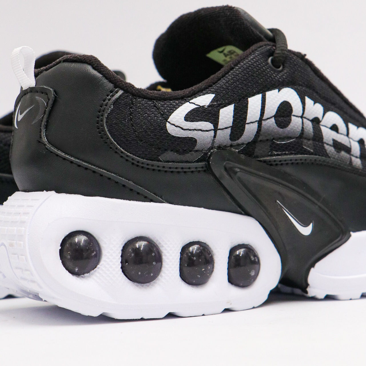 Zapatillas Nike Supreme