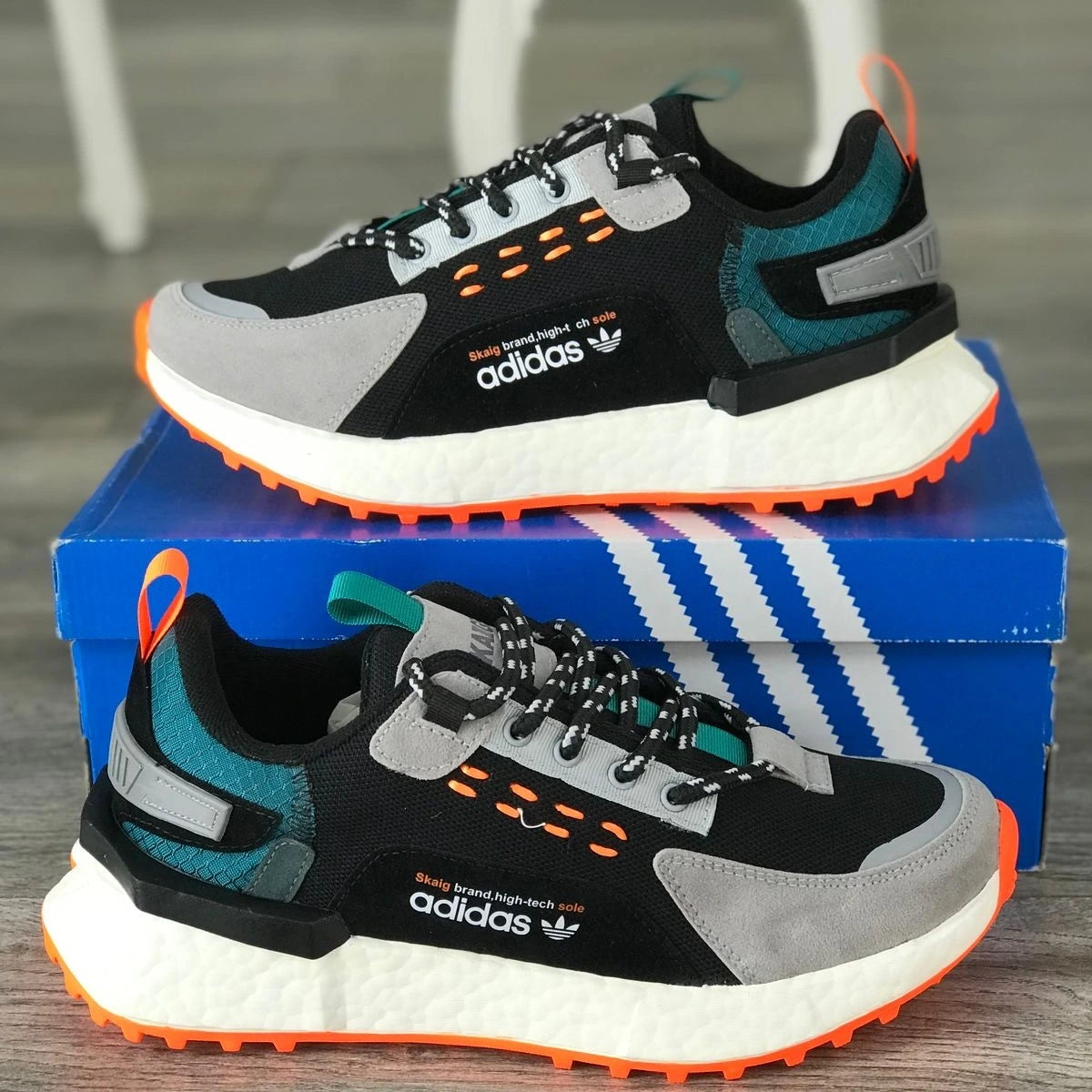 ZAPATILLAS ADIDAS SIKAIGE - UNISEX